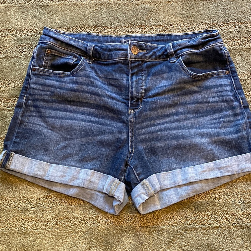 Blue Jean shorts size 14